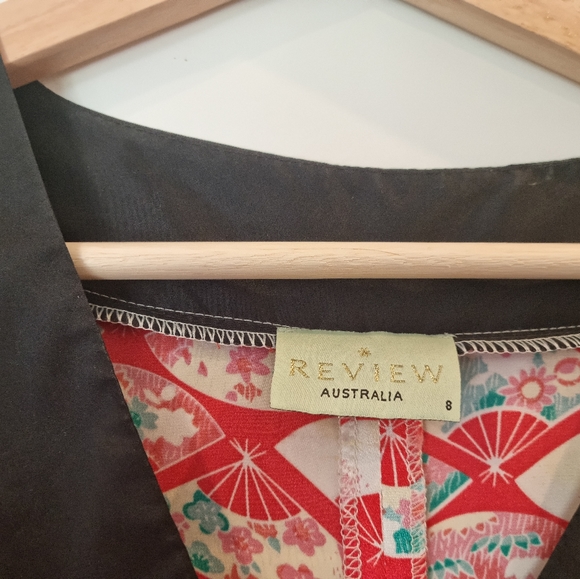 Review kimono style dress size 8 - Picture 3 of 4